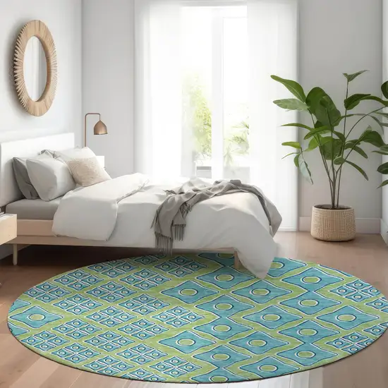 8' Artichoke Green And Aqua Round Geometric Washable Indoor Outdoor Area Rug Photo 8