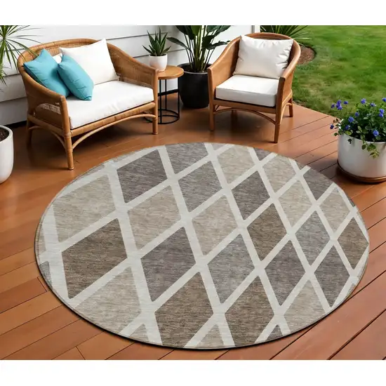 8' Beige Gray And Brown Round Geometric Washable Indoor Outdoor Area Rug Photo 1