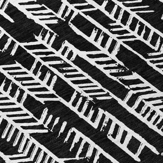 8' Black And Ivory Round Tribal Washable Indoor Outdoor Area Rug Photo 8