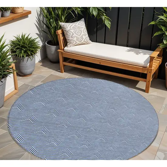 8' Blue And Ivory Round Geometric Washable Indoor Outdoor Area Rug Photo 1