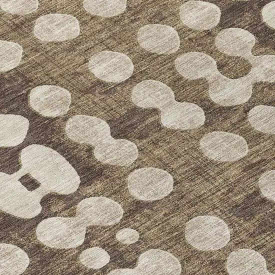 8' Brown And Beige Round Abstract Washable Indoor Outdoor Area Rug Photo 8