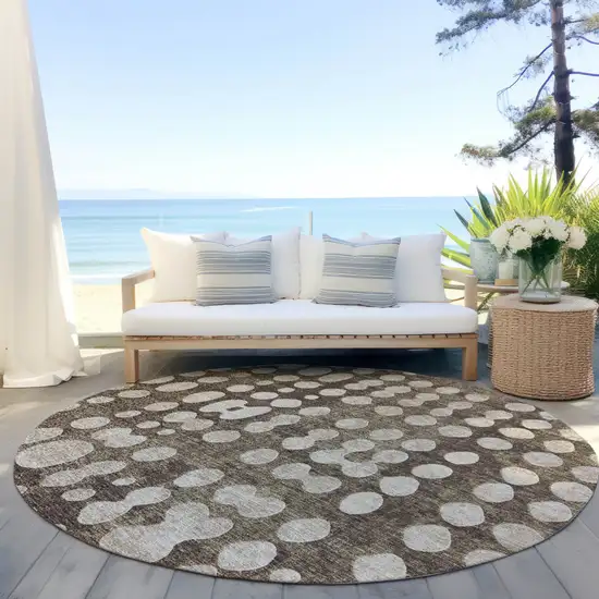 8' Brown And Beige Round Abstract Washable Indoor Outdoor Area Rug Photo 6