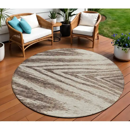8' Brown And Beige Round Abstract Washable Indoor Outdoor Area Rug Photo 1