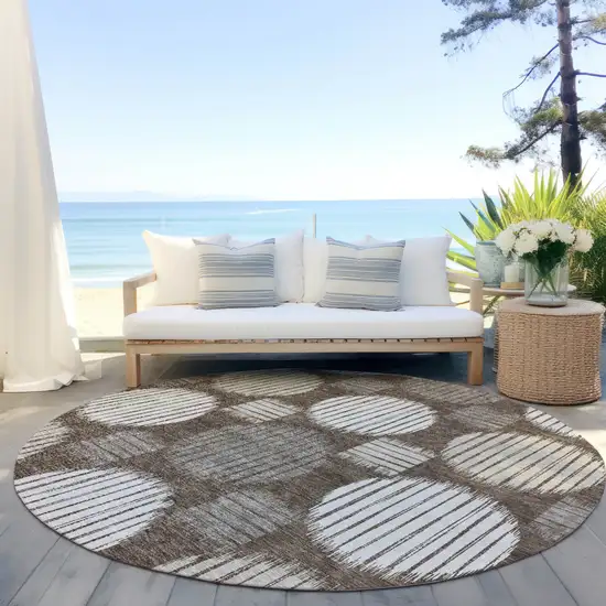 8' Brown Gray And Ivory Round Geometric Washable Indoor Outdoor Area Rug Photo 7