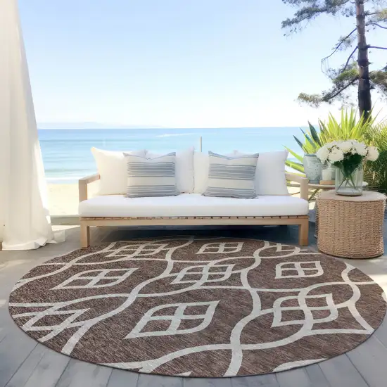 8' Chocolate And Ivory Round Trellis Washable Indoor Outdoor Area Rug Photo 6