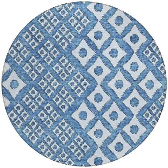 8' Denim Blue And Light Blue Round Geometric Washable Indoor Outdoor Area Rug Photo 6