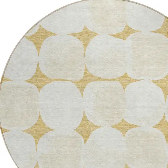 8' Gold And Beige Round Abstract Washable Indoor Outdoor Area Rug Photo 4