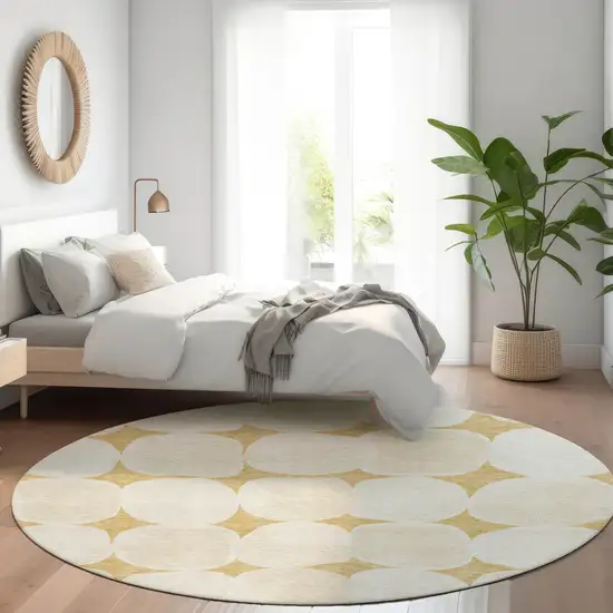 8' Gold And Beige Round Abstract Washable Indoor Outdoor Area Rug Photo 8