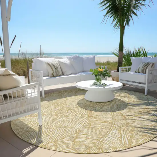 8' Gold And Beige Round Floral Washable Indoor Outdoor Area Rug Photo 7