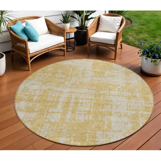 8' Gold And Gray Round Abstract Washable Indoor Outdoor Area Rug Photo 1