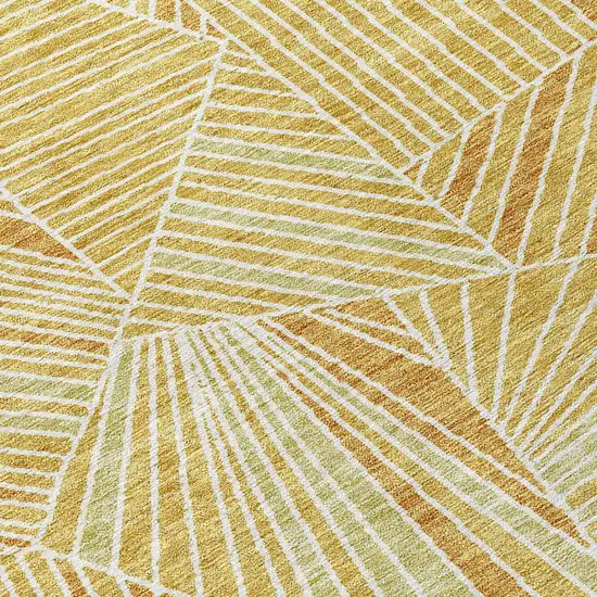8' Gold Copper And Brown Round Geometric Washable Indoor Outdoor Area Rug Photo 4