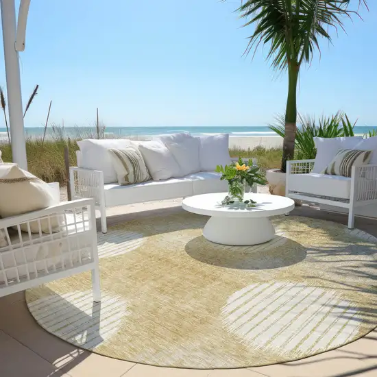8' Gold Gray And Ivory Round Geometric Washable Indoor Outdoor Area Rug Photo 6