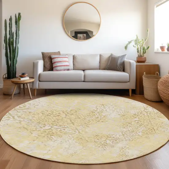 8' Gold Wheat And Beige Round Floral Washable Indoor Outdoor Area Rug Photo 7