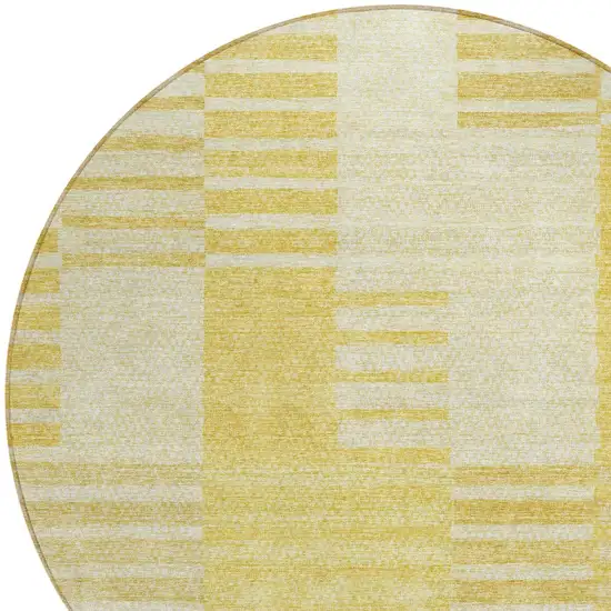 8' Gold Wheat And Ivory Round Striped Washable Indoor Outdoor Area Rug Photo 4