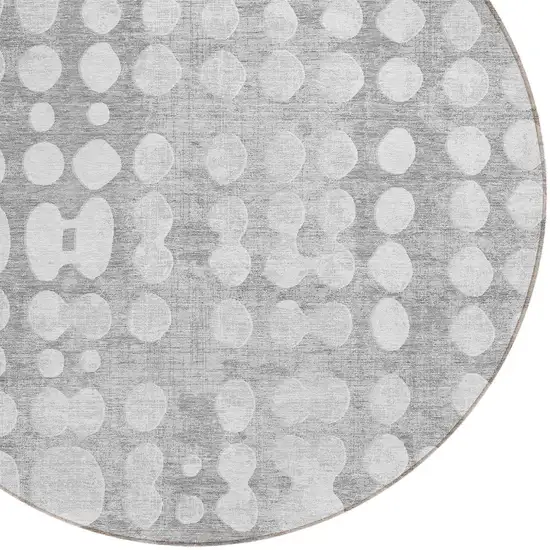 8' Gray And Ivory Round Abstract Washable Indoor Outdoor Area Rug Photo 4