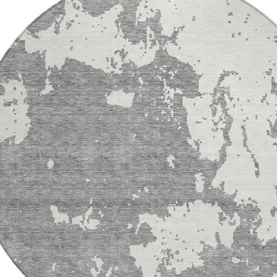 8' Gray And Ivory Round Abstract Washable Indoor Outdoor Area Rug Photo 4