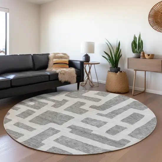 8' Gray And Ivory Round Abstract Washable Indoor Outdoor Area Rug Photo 7