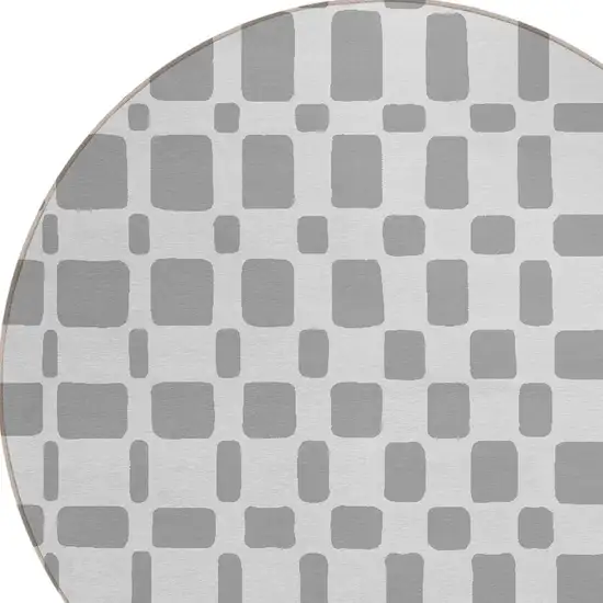 8' Gray And Ivory Round Geometric Washable Indoor Outdoor Area Rug Photo 4