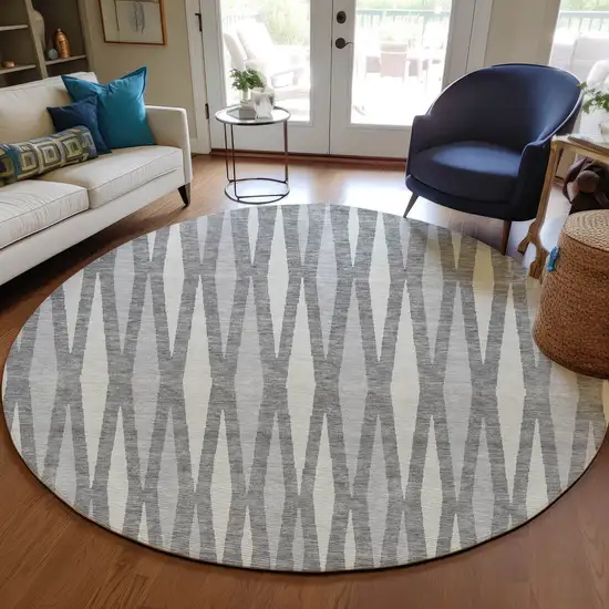 8' Gray And Ivory Round Geometric Washable Indoor Outdoor Area Rug Photo 7