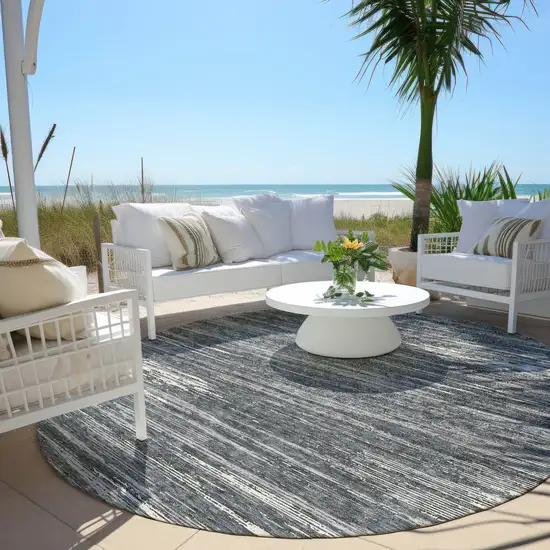 8' Gray And Ivory Round Striped Washable Indoor Outdoor Area Rug Photo 6
