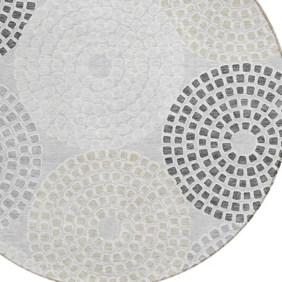 8' Gray And Taupe Round Geometric Washable Indoor Outdoor Area Rug Photo 4