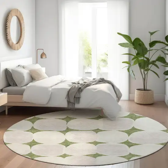 8' Green And Beige Round Abstract Washable Indoor Outdoor Area Rug Photo 8