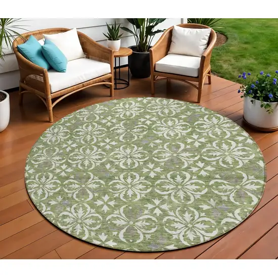 8' Green Gray And Ivory Round Floral Washable Indoor Outdoor Area Rug Photo 1