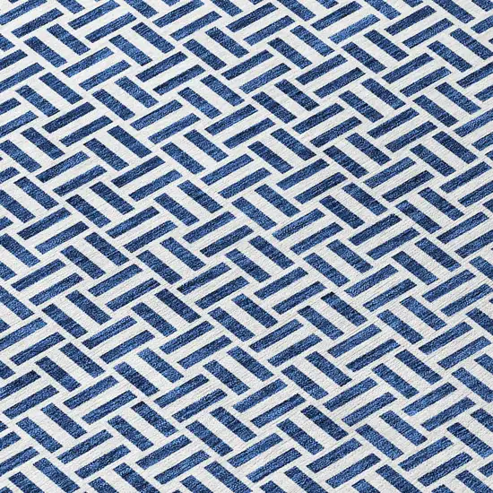 8' Navy Blue And Gray Round Geometric Washable Indoor Outdoor Area Rug Photo 8