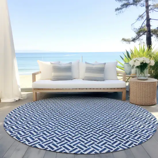 8' Navy Blue And Gray Round Geometric Washable Indoor Outdoor Area Rug Photo 6