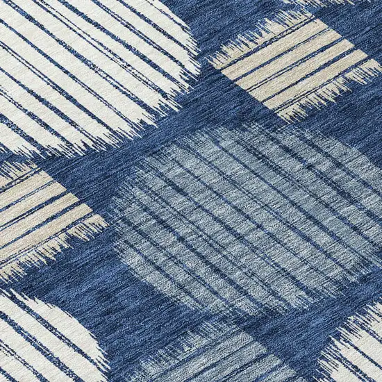 8' Navy Blue And Ivory Round Geometric Washable Indoor Outdoor Area Rug Photo 4