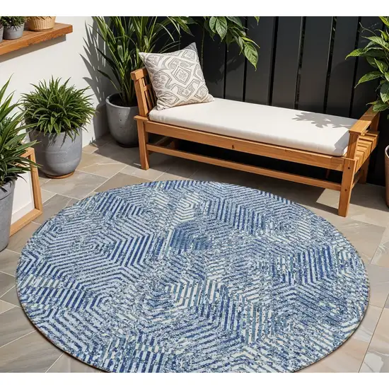 8' Navy Blue And Ivory Round Geometric Washable Indoor Outdoor Area Rug Photo 1
