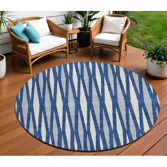 8' Navy Blue Gray And Ivory Round Geometric Washable Indoor Outdoor Area Rug Photo 1