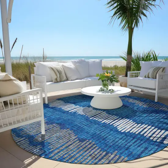 8' Navy Blue Gray And Ivory Round Striped Washable Indoor Outdoor Area Rug Photo 7