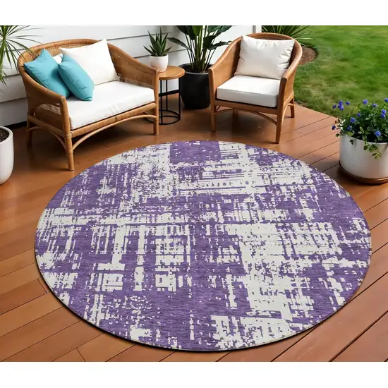 8' Purple And Ivory Round Abstract Washable Indoor Outdoor Area Rug Photo 1