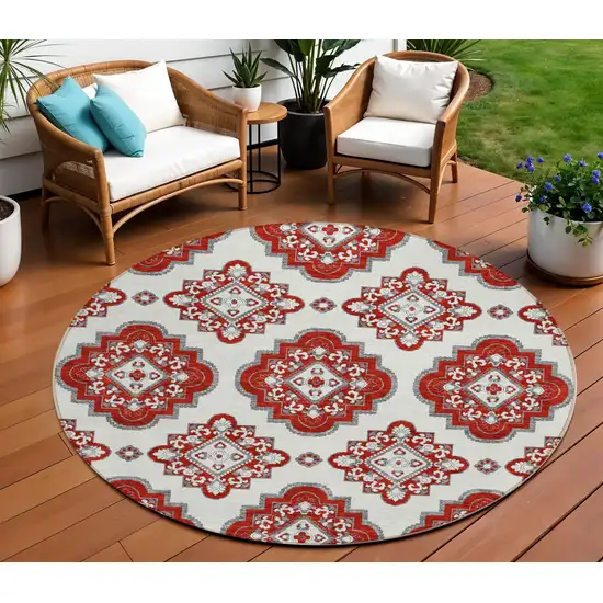 8' Red And Beige Round Medallion Washable Indoor Outdoor Area Rug Photo 1