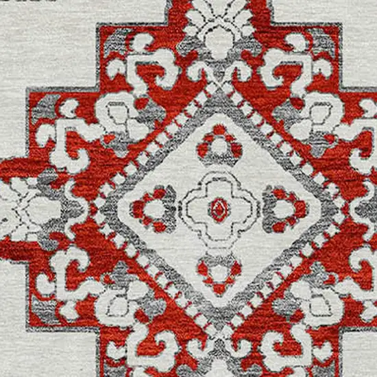 8' Red And Beige Round Medallion Washable Indoor Outdoor Area Rug Photo 4