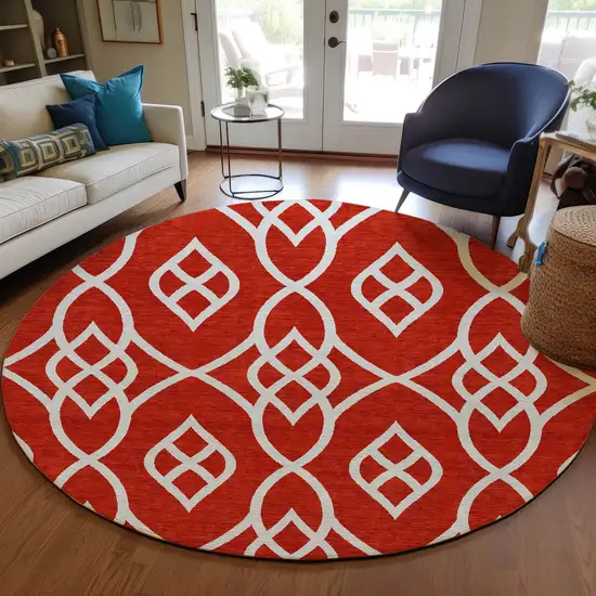8' Red And Ivory Round Trellis Washable Indoor Outdoor Area Rug Photo 7