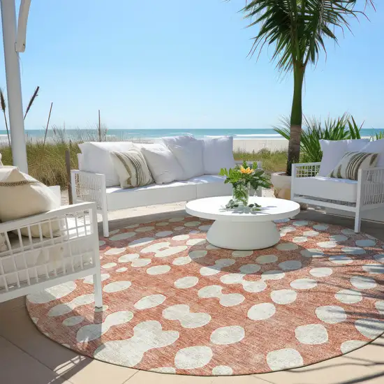 8' Salmon And Ivory Round Abstract Washable Indoor Outdoor Area Rug Photo 7