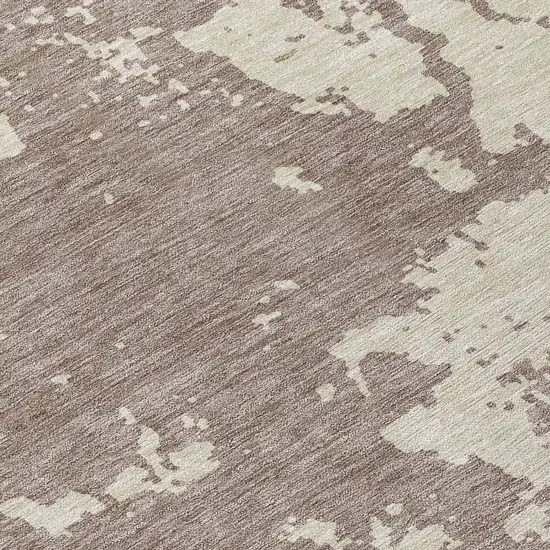 8' Taupe And Beige Round Abstract Washable Indoor Outdoor Area Rug Photo 8