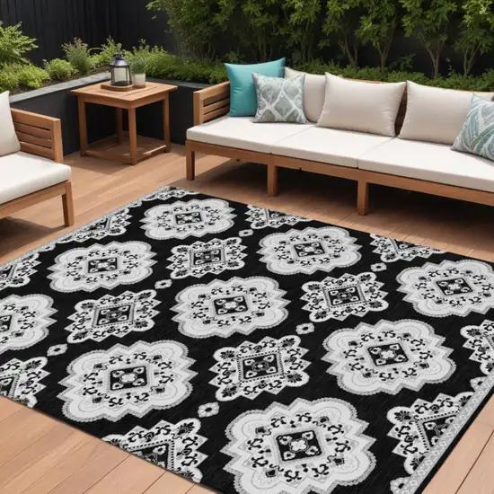 Black Medallion Washable Indoor Outdoor Area Rug Photo 1