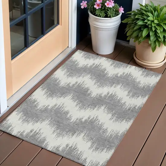 Gray And Ivory Chevron Washable Indoor Outdoor Area Rug Photo 1