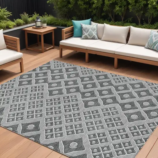 Gray And Light Gray Geometric Washable Indoor Outdoor Area Rug Photo 1