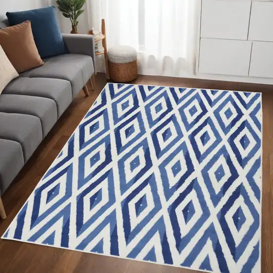 Blue And Ivory Geometric Dhurrie Area Rug Photo 1