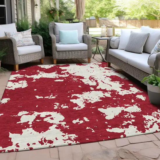 Red And Ivory Abstract Washable Indoor Outdoor Area Rug Photo 8