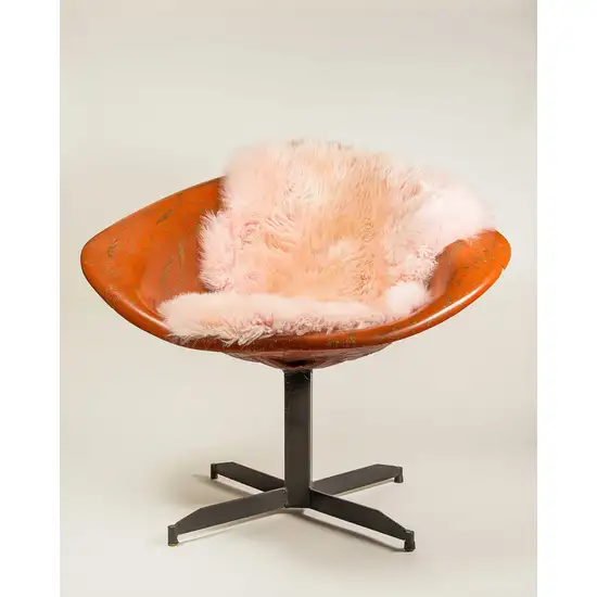 Rose New Zealand Natural Shearling Sheepskin Rug Photo 3